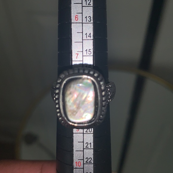 Ladies  Ring - Picture 5 of 5